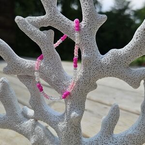 🌸 Handmade Pink & White Beaded Bracelet 🌸